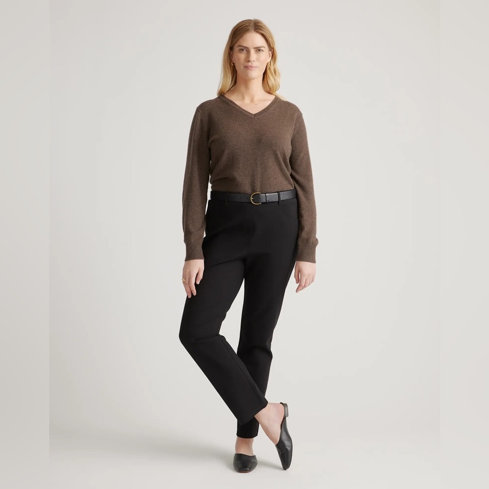 Quince Ultra-Stretch Ponte Straight Leg 4-Pocket Black Pants, Size Small Petite
